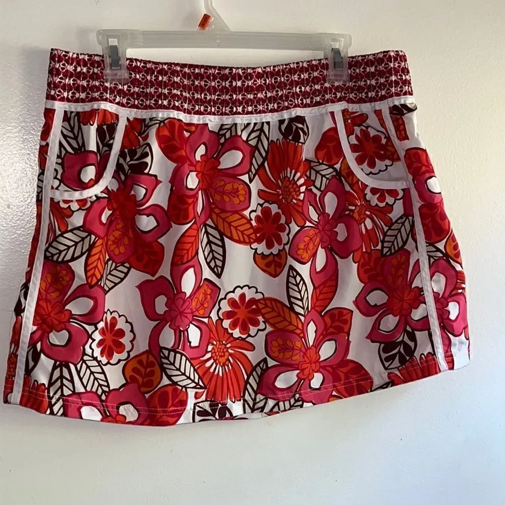 EXCELLENT CONDITION WOMEN’S SIZE XL ATHLETA FLORAL POLYESTER SKIRT